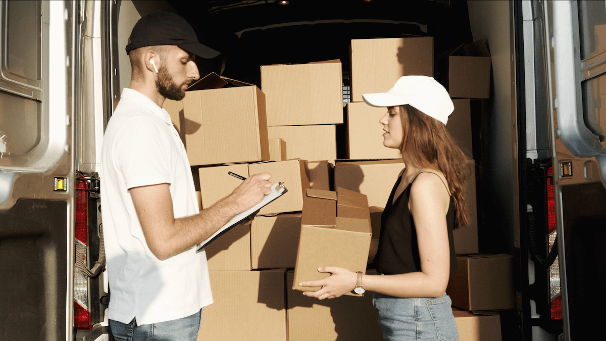 Ecommerce fulfillment and CX: own online business
