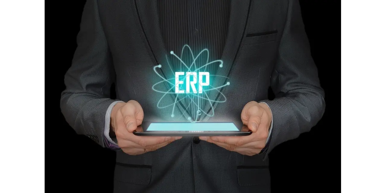 ERP: Twoje narzędzie e-commerce w Polsce – kompleksowy przewodnik dla sprzedawców internetowych